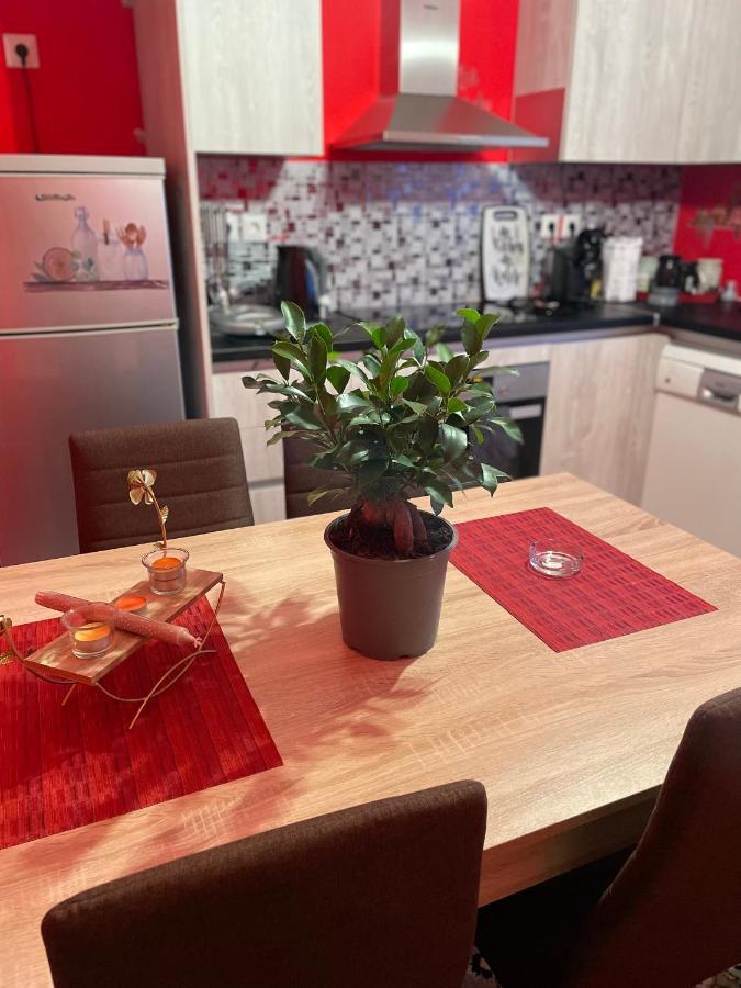 Home Nadia Corinto Exterior foto